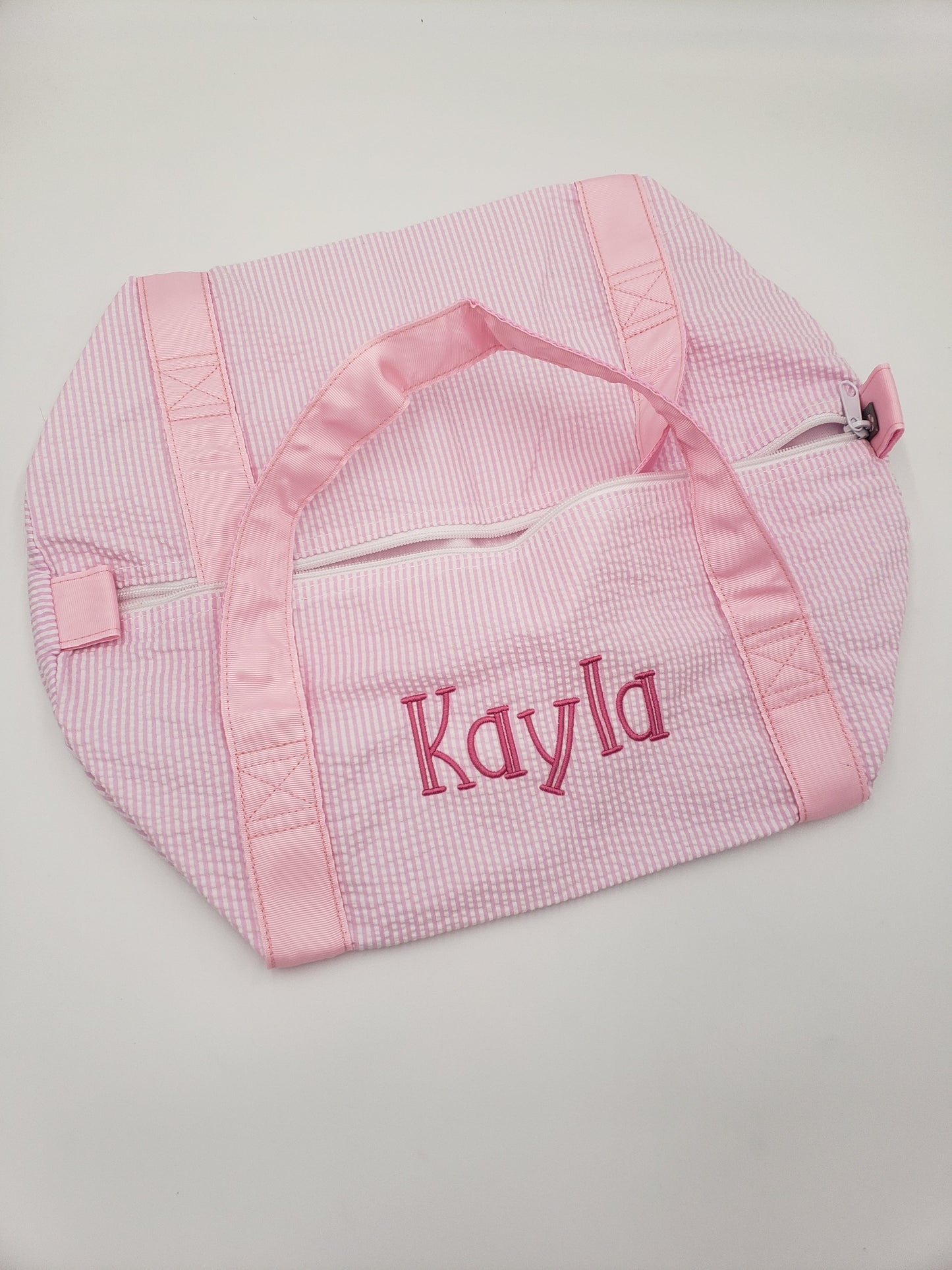 Medium Duffle Bag - Pink Seersucker