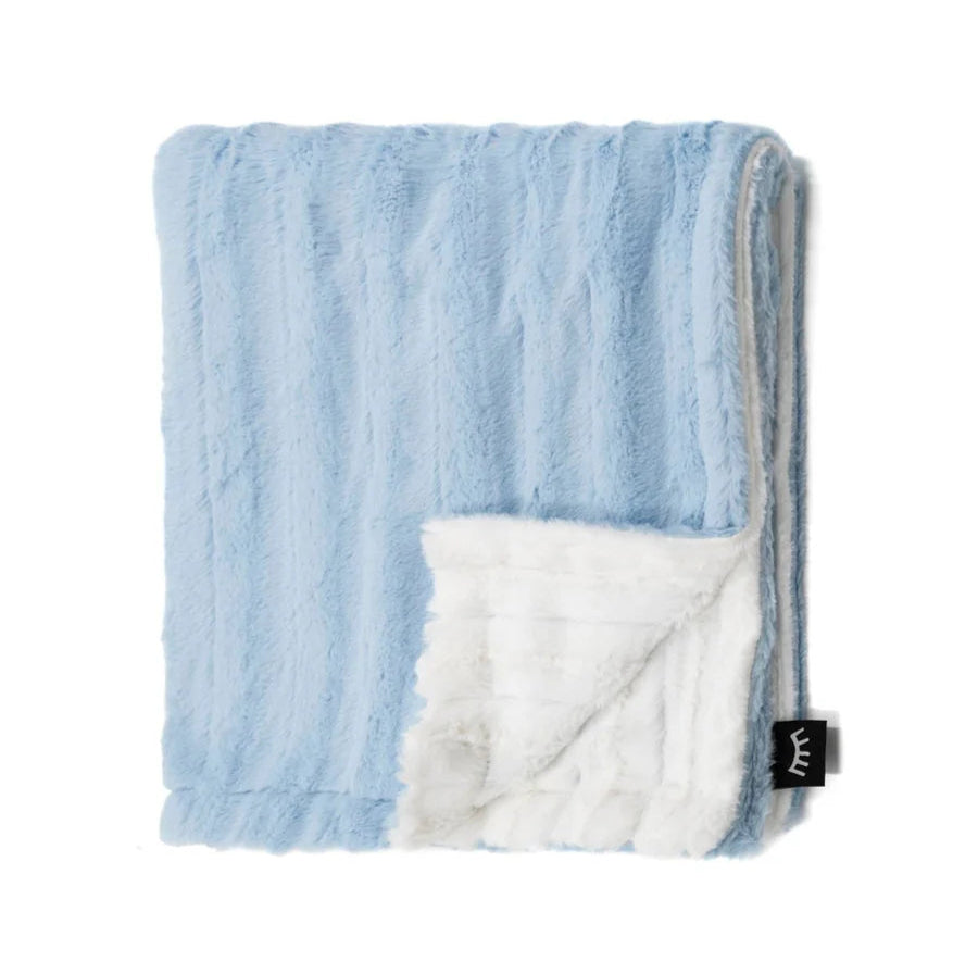 Minky Blanket Snowhite - Sky