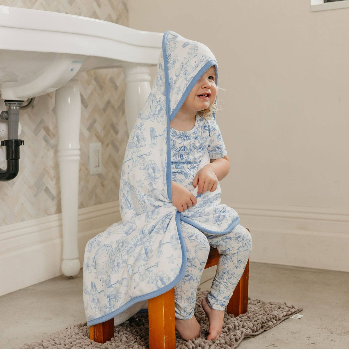 Baby Knit Hooded Towel - Vintage Carnival